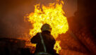 آتش در پاساژ بهار خیابان سلمان فارسی اهواز و مهار آن