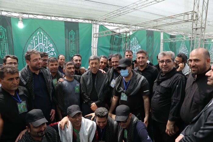 رئیس بنیاد مستضعفان: خدمات رسانی تا زمان برگشت همه زائران حسینی ادامه دارد