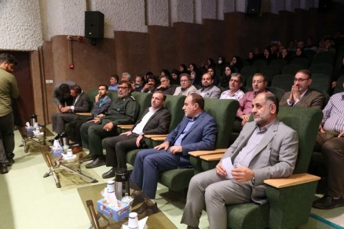 برگزاری مراسم گرامیداشت هفته دفاع مقدس و هفته وحدت در سازمان آب و برق خوزستان