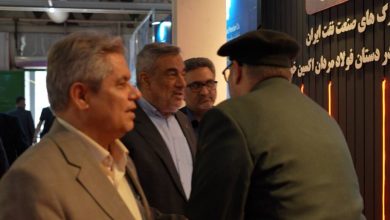 حضور مدیرعامل شرکت ملی نفت ایران در غرفه شرکت فولاد اکسین خوزستان