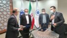 تفاهم‌نامه تامین ماهانه ۲هزار تن ورق‌ فولادی واحدهای تولیدی خوزستان با فولاد اکسین امضا شد