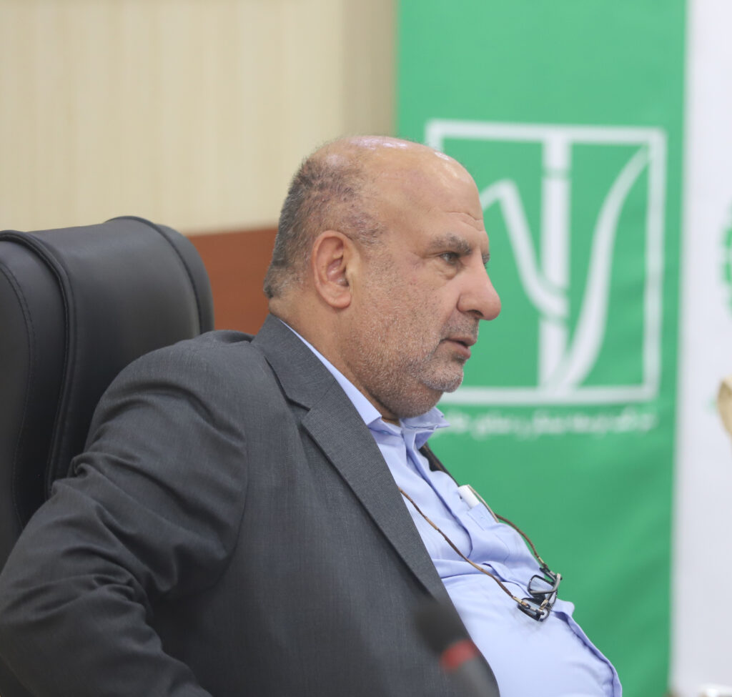 دکتر ناصری مدیرعامل شرکت توسعه نیشکر و صنایع جانبی